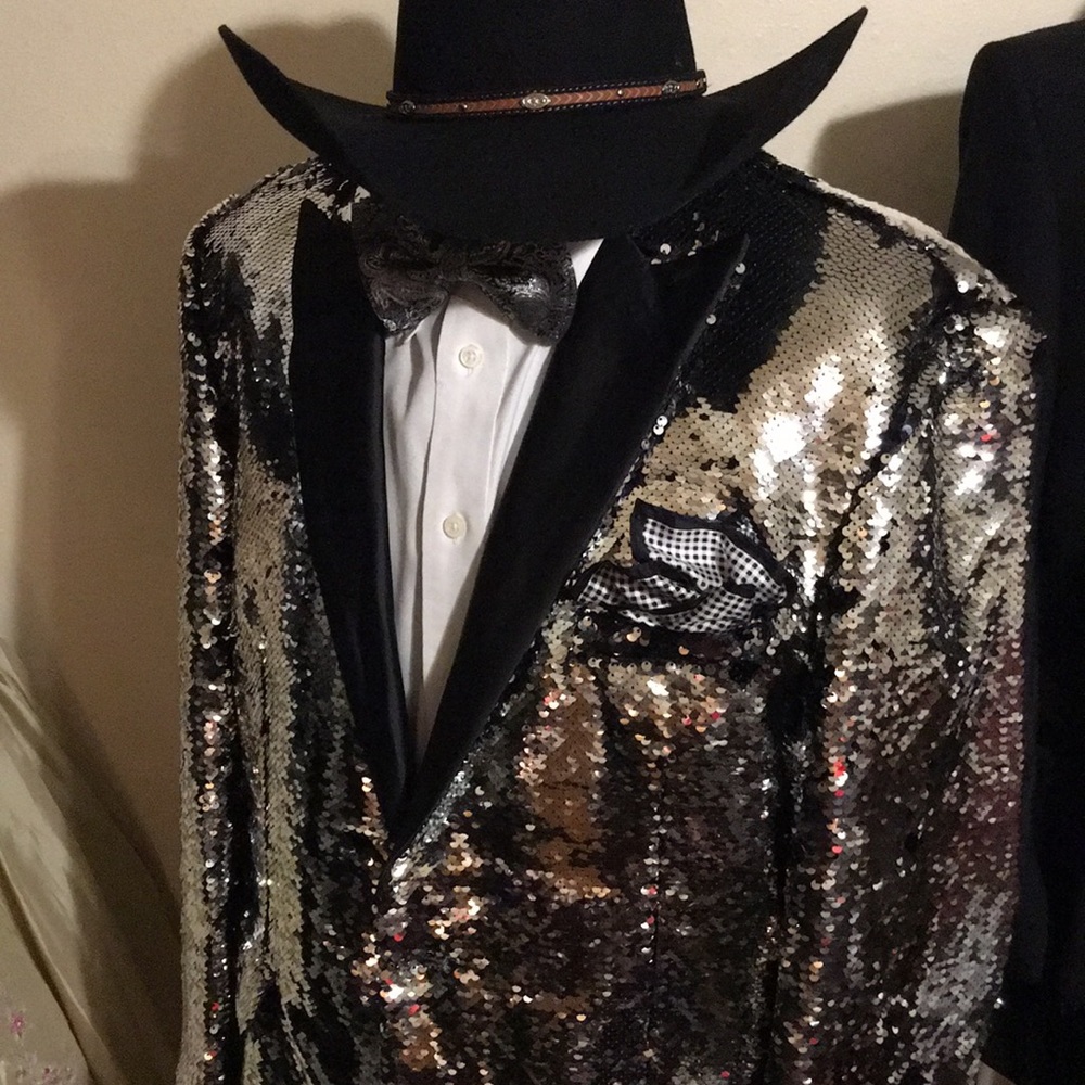 Coofandy Silver Sequin Jacket - image 6
